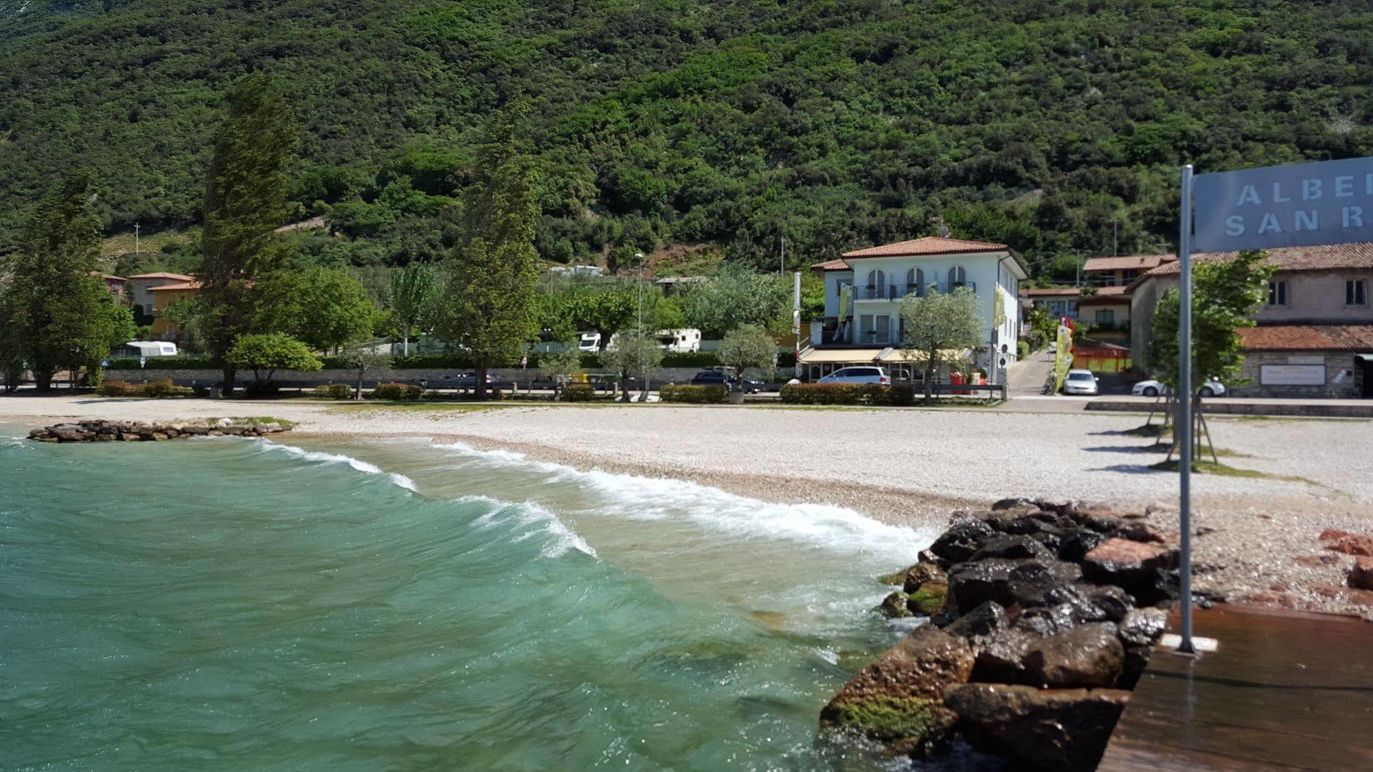 Albergo San Remo Malcesine Exterior foto